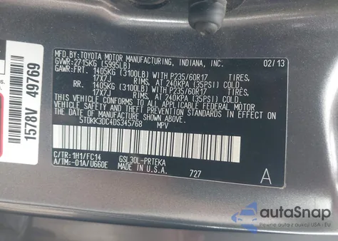 2013 Toyota Sienna Le V6 8 Passenger z USA, uszkodzony, nr VIN 5TDKK3DC4DS345768